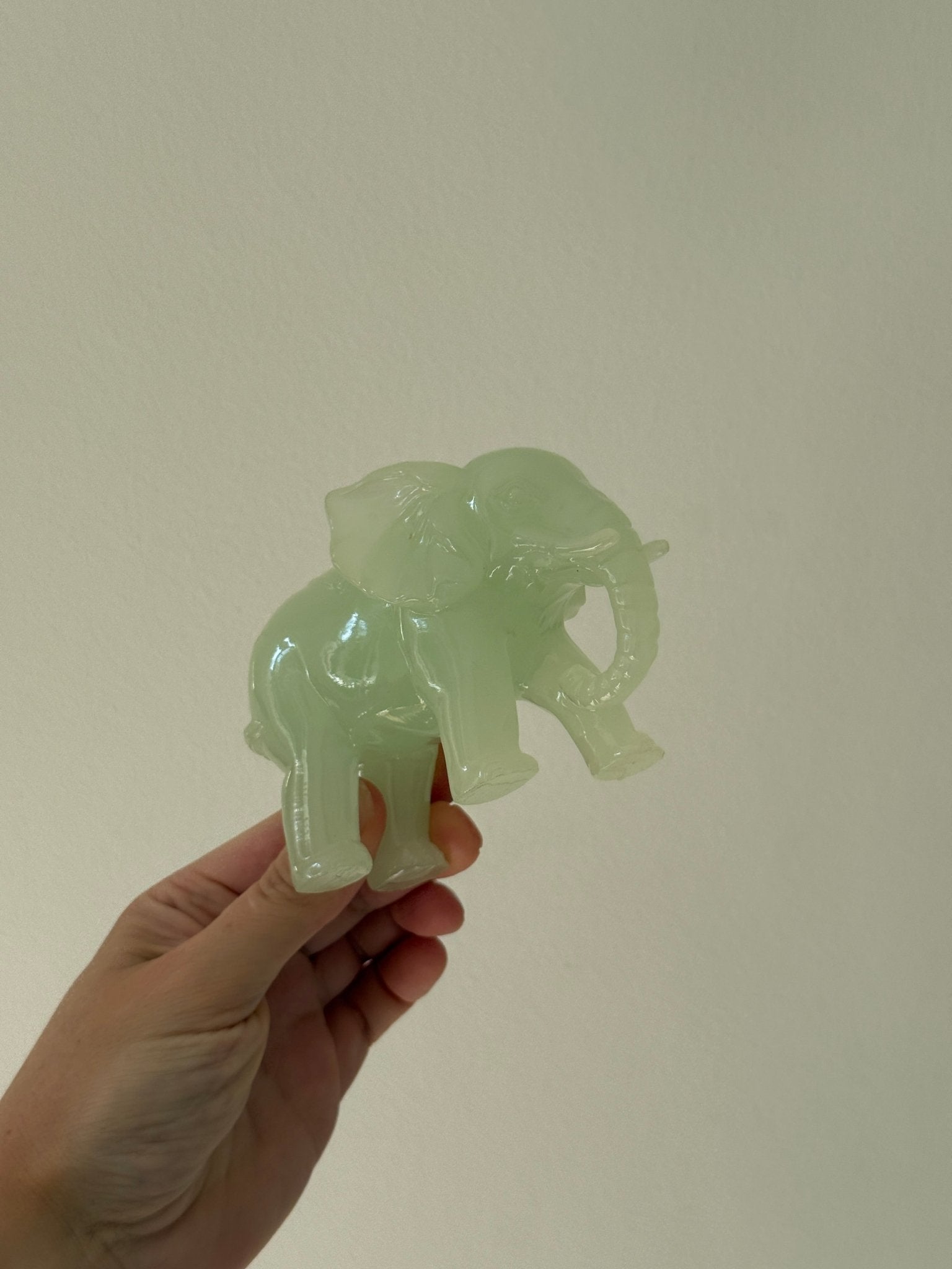 Nephrite jade elephant #2 - NEROLI