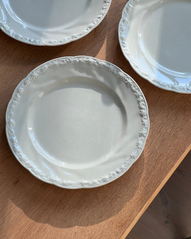 Off white dinner plates (11 pcs) - NEROLI