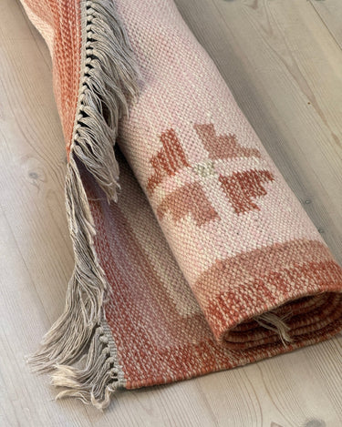 Peach flatweave rug - NEROLI