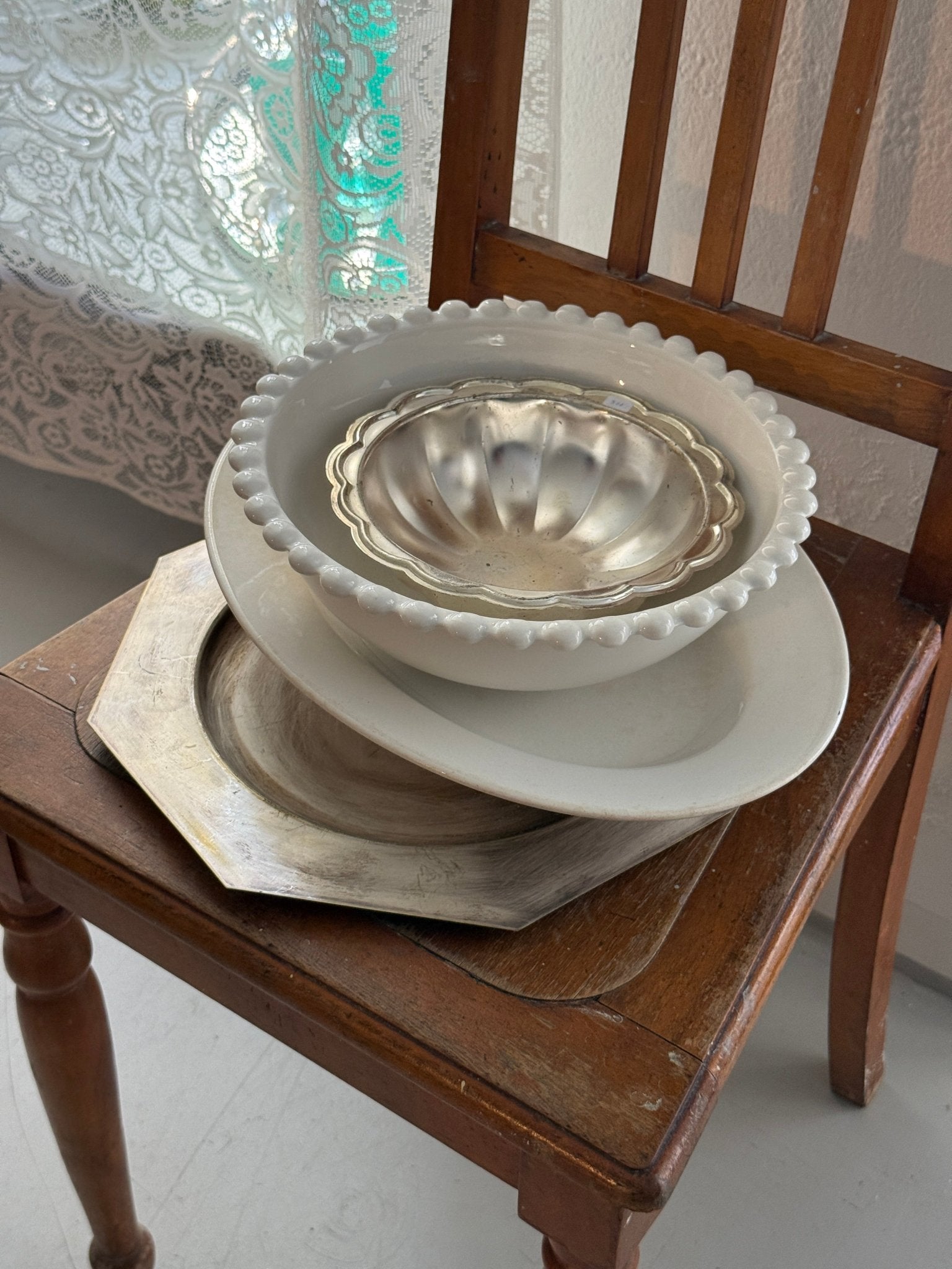 Pearl rim bowl - NEROLI