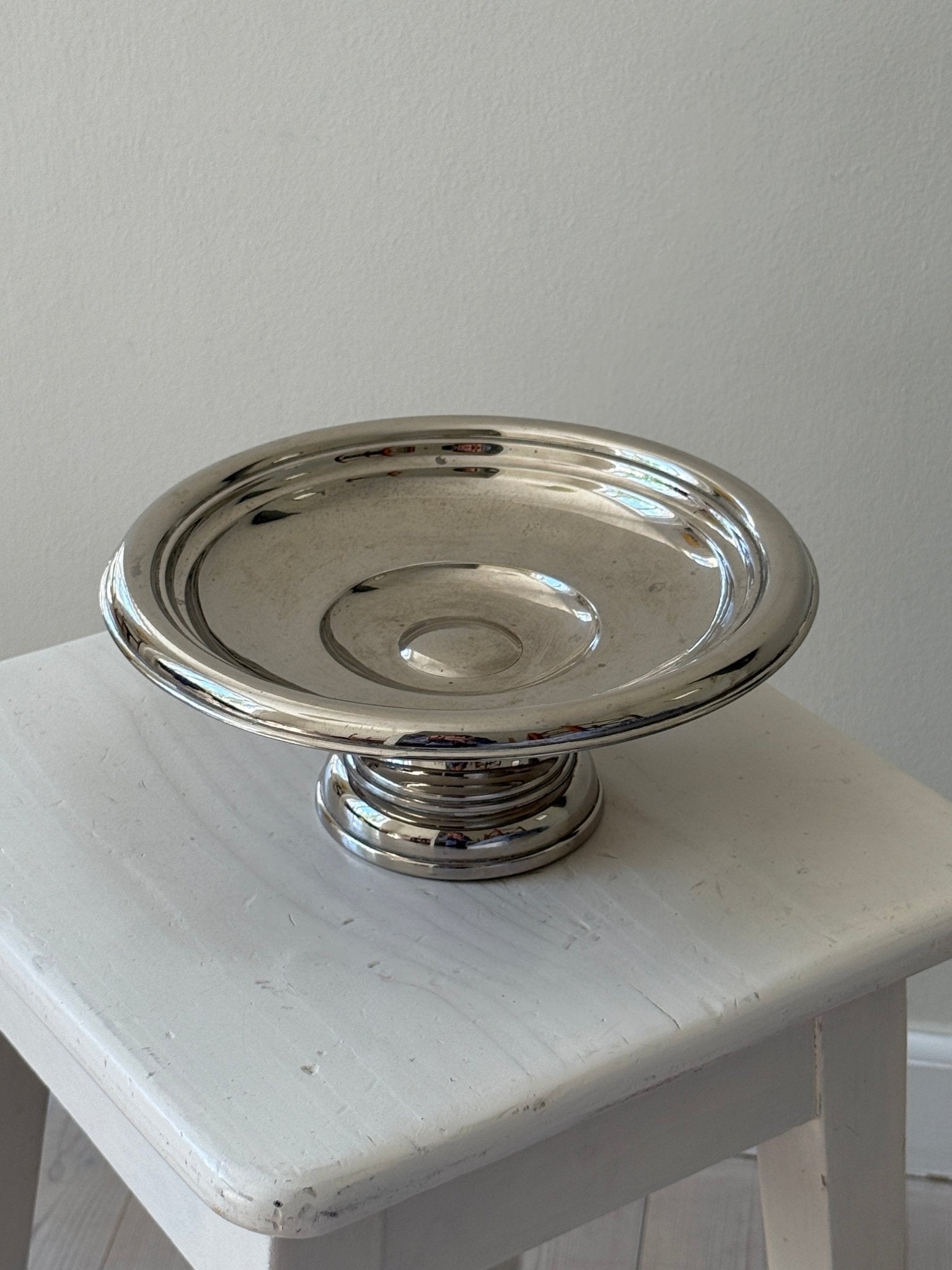 Pedestal platter - NEROLI