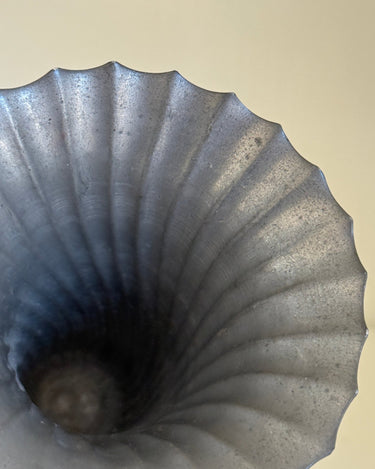 Pewter vase - NEROLI