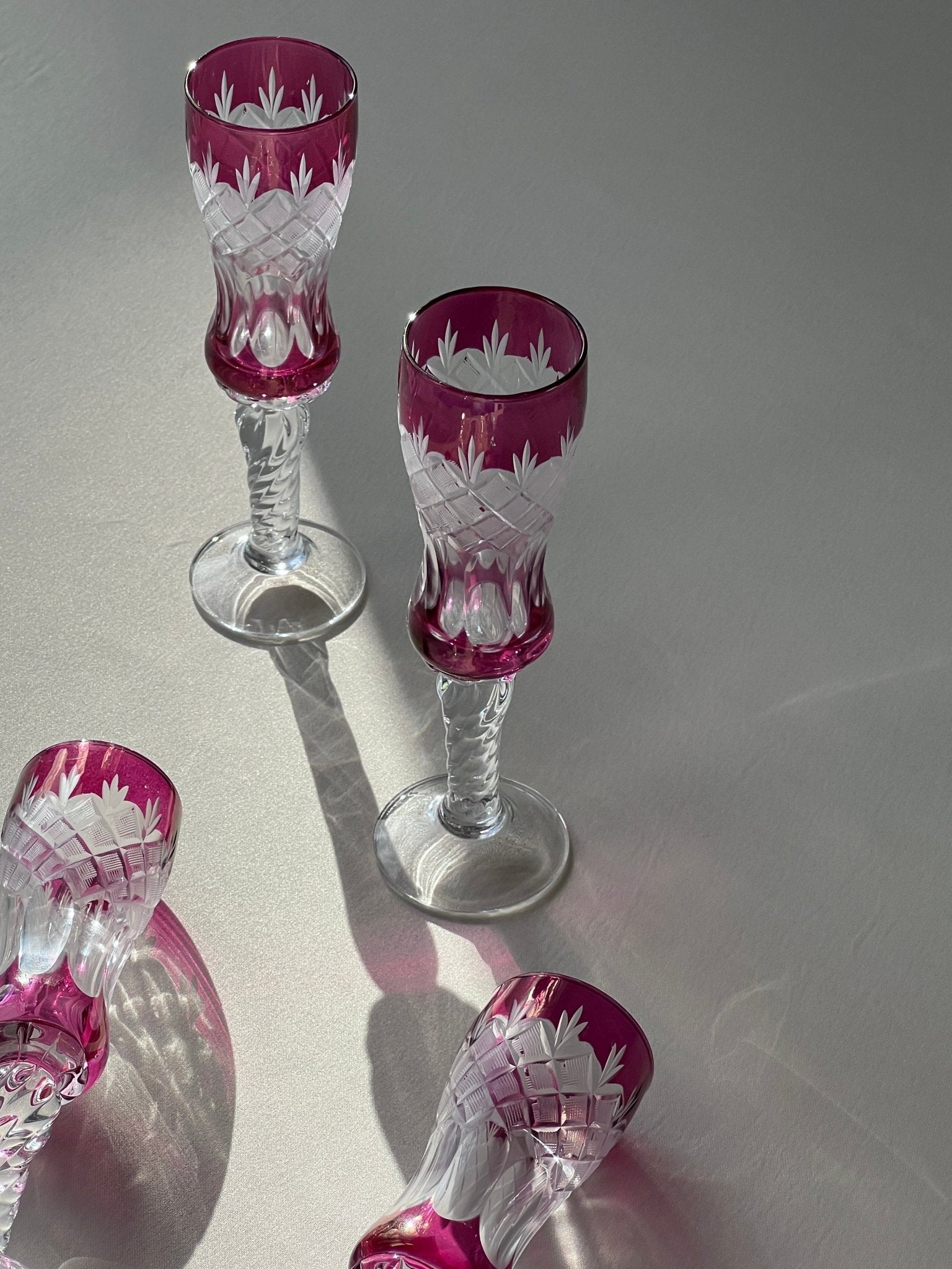 Pink liquer glasses (4 pcs) - NEROLI