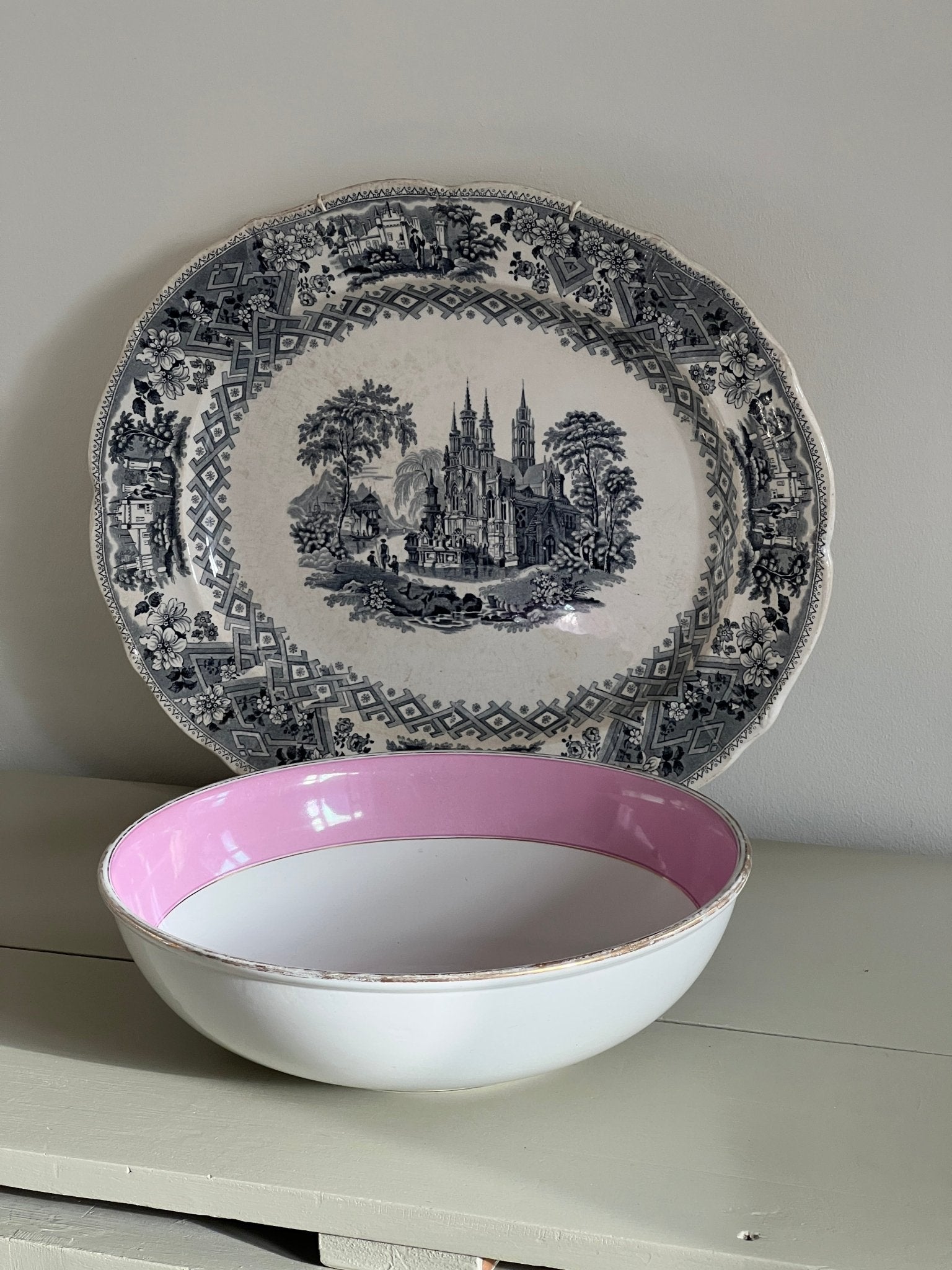 Pink Rörstrand bowl - NEROLI
