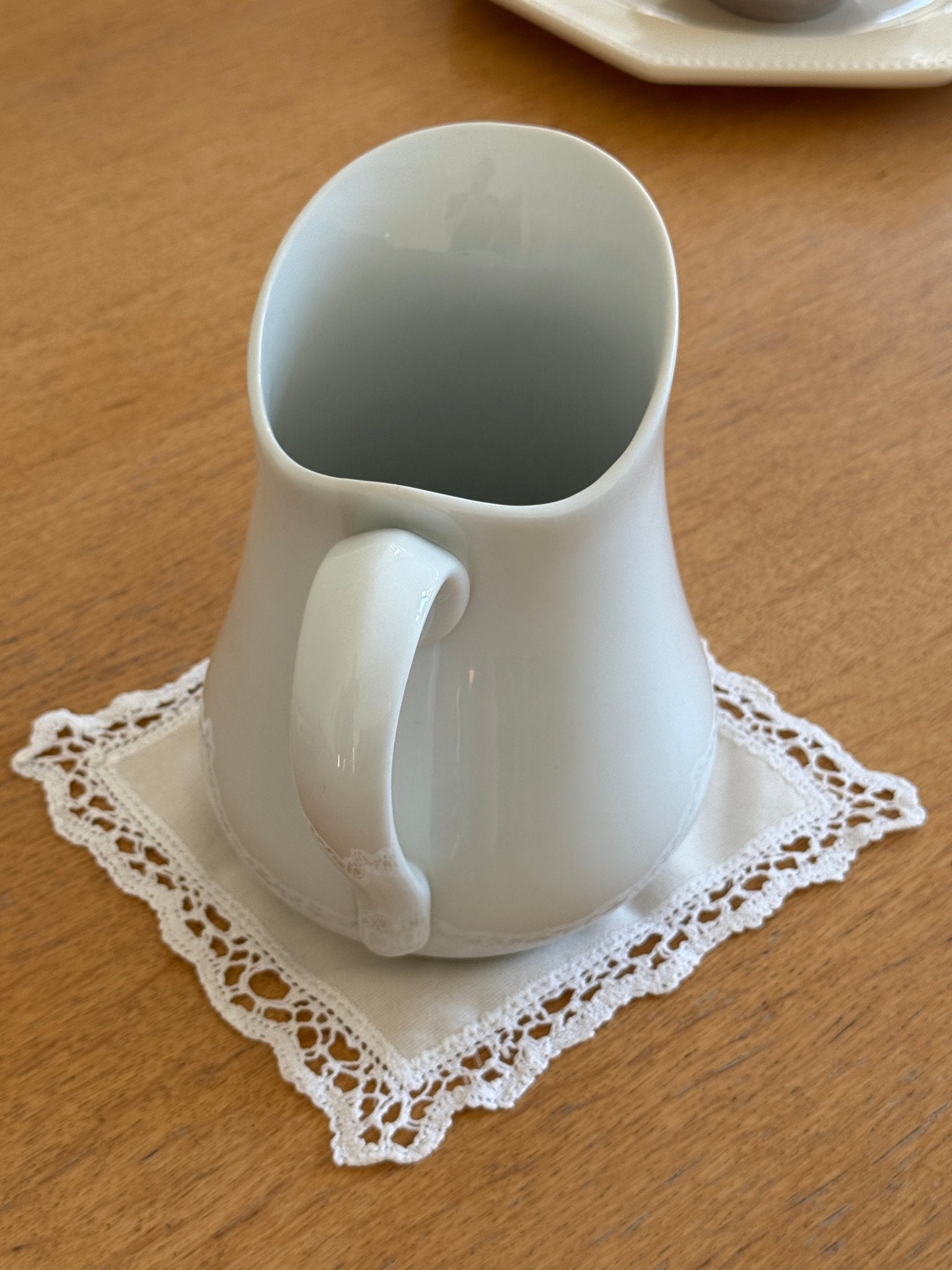 Pitcher - NEROLI