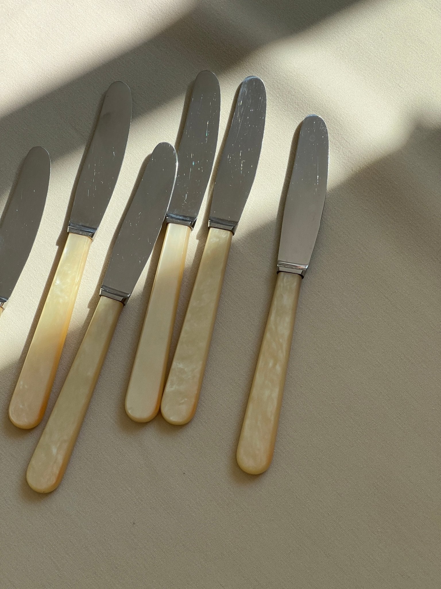 Raadvad knives (6 pcs) - NEROLI
