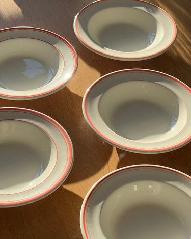 Red bistro pasta plates (5 pcs) - NEROLI