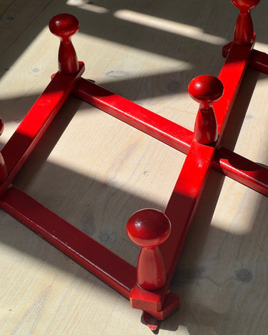 Red coat rack - NEROLI