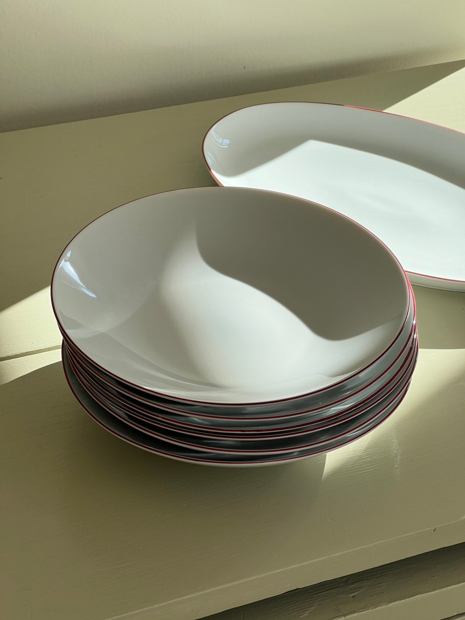 Red edge pasta plates (6 pcs) - NEROLI