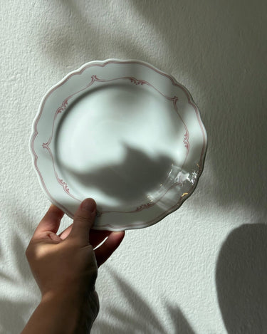 Red rim lunch plates (8 pcs) - NEROLI