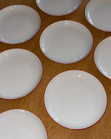 Red rim lunch plates (8 pcs) - NEROLI