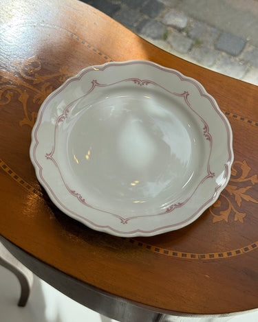 Red rim lunch plates (8 pcs) - NEROLI