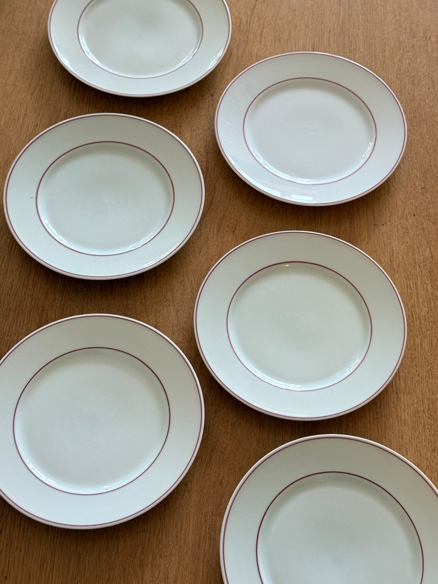 Red striped lunch plates (7 pcs) - NEROLI