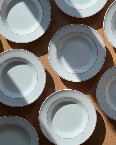 Red striped pasta plates (13 pcs) - NEROLI