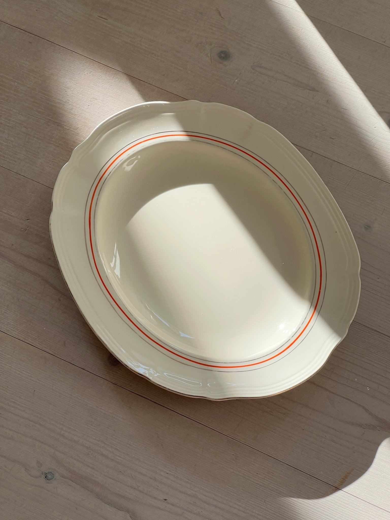 Red striped platter - NEROLI