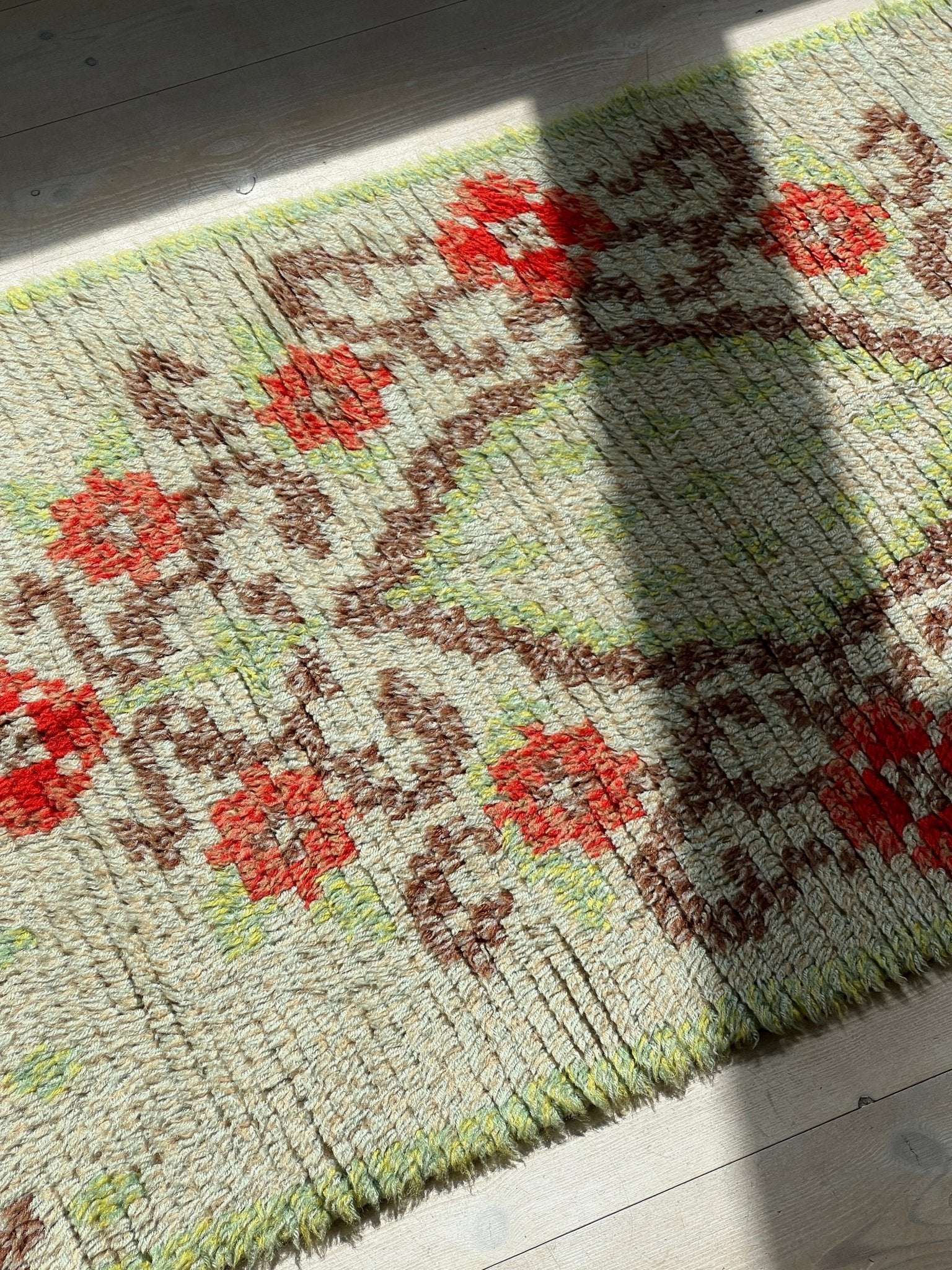 Rya rug - NEROLI