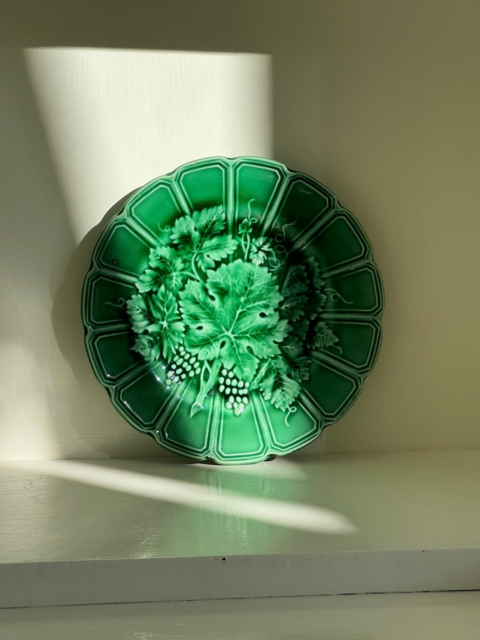 Sarreguemines wall plate - NEROLI