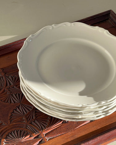 Scalloped lunch plates (6 pcs) - NEROLI