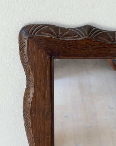 Scalloped mirror - NEROLI