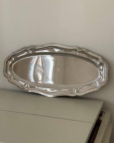 Scalloped platter - NEROLI