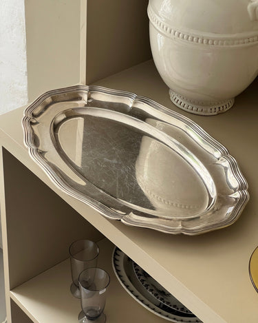 Scalloped platter - NEROLI