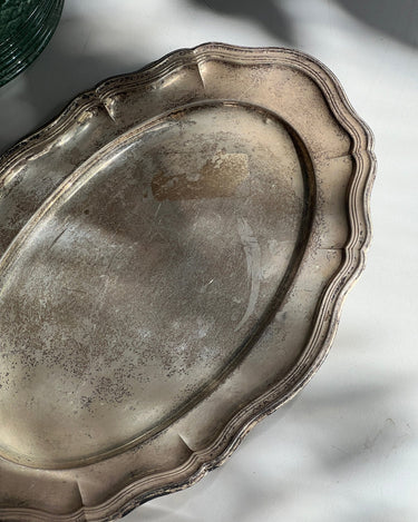 Scalloped platter - NEROLI