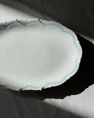 Scalloped wall platter - NEROLI