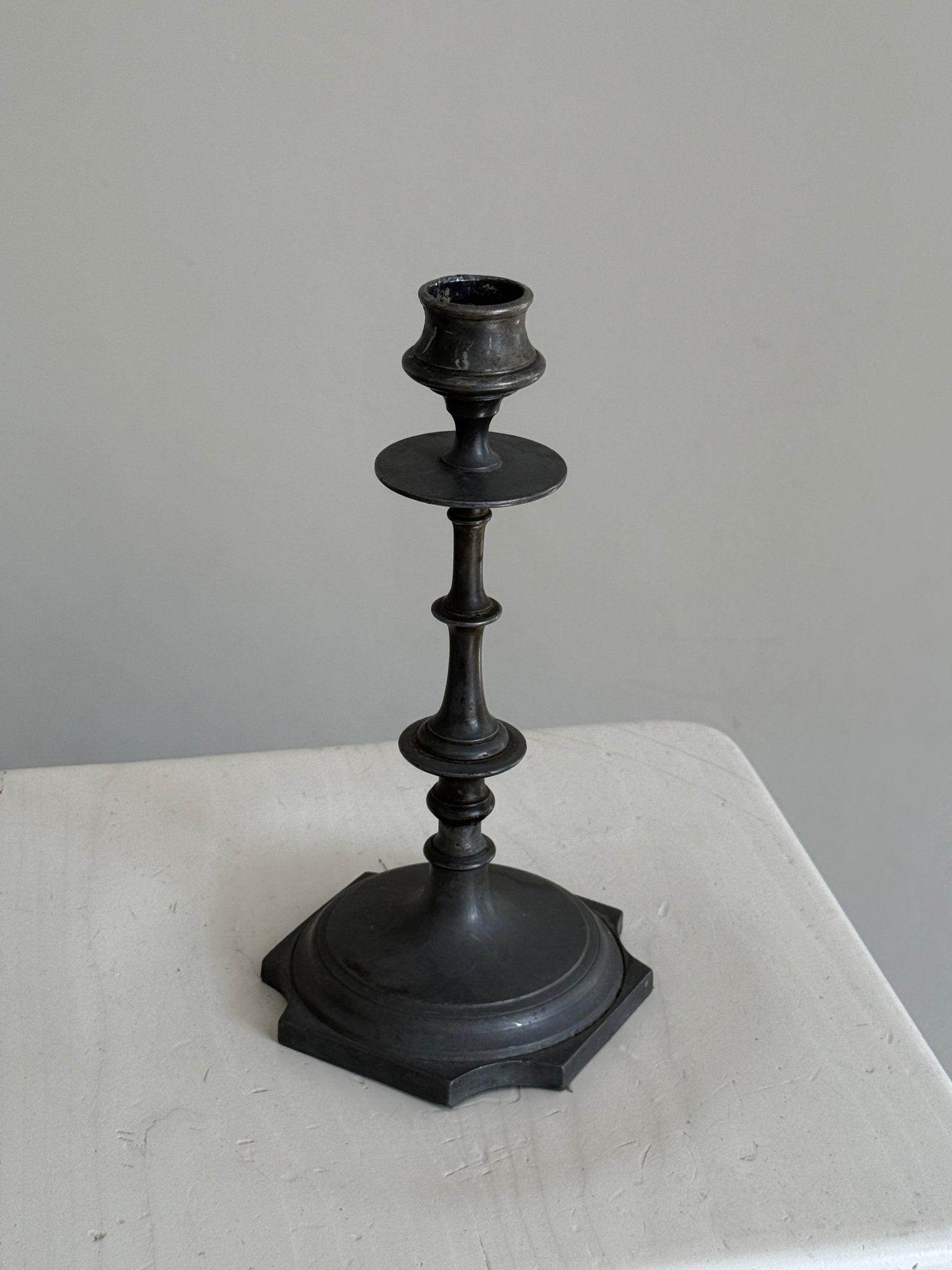 Sculptural candlestick - NEROLI