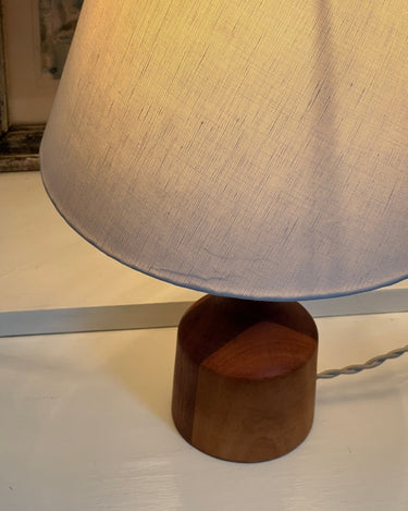 Sculptural table lamp - NEROLI