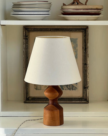 Sculptural table lamp - NEROLI