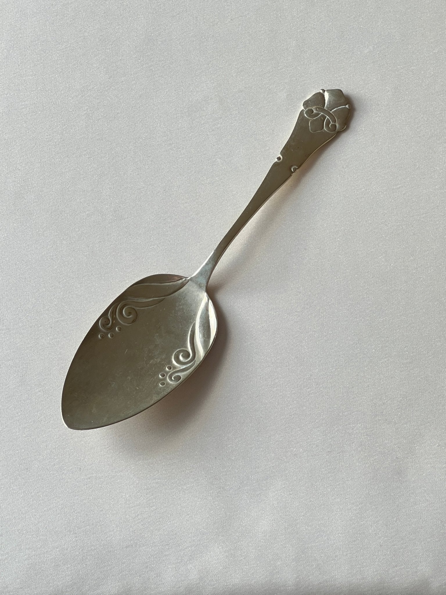 Serving spoon - NEROLI