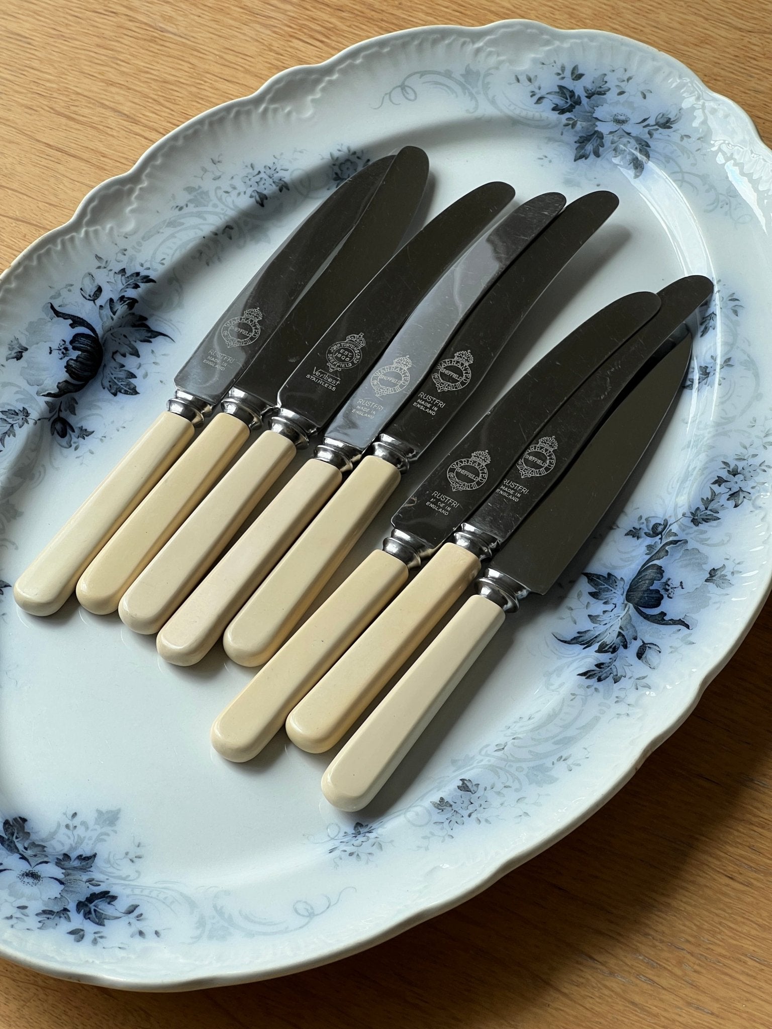 Sheffield knives (8 pcs) - NEROLI