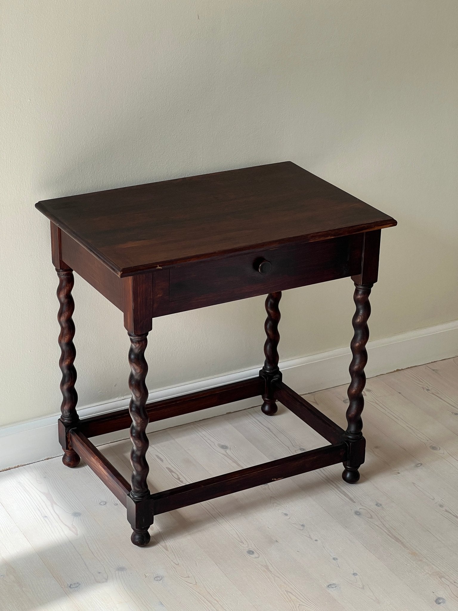 Side table - NEROLI