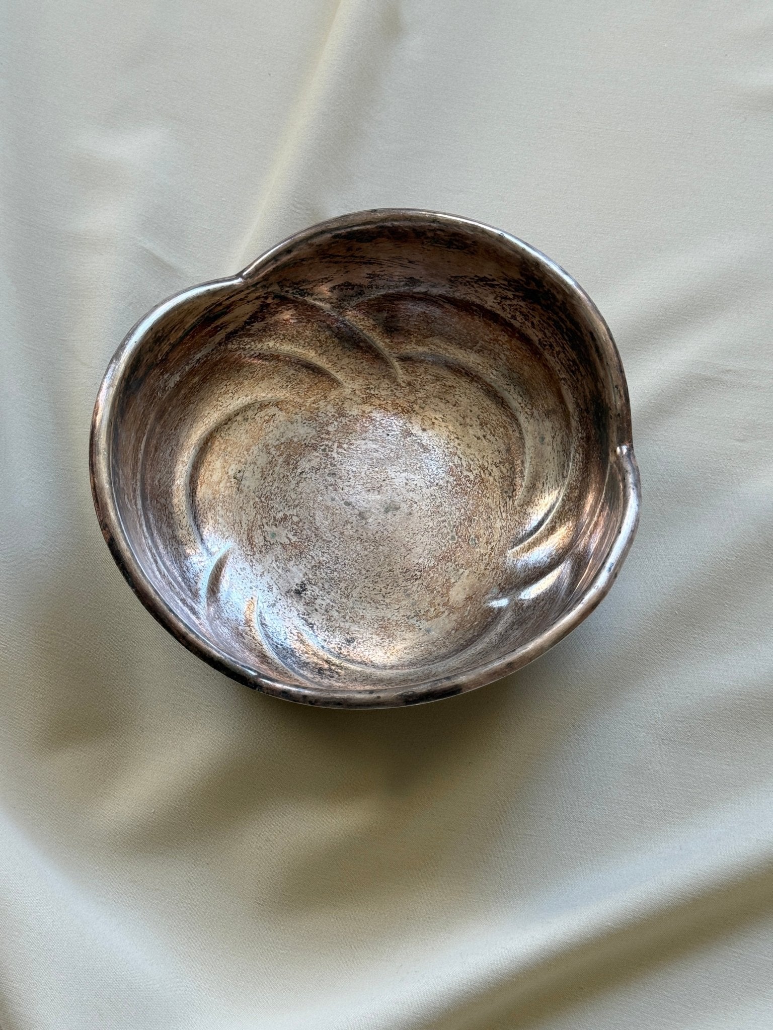 Silver plated bowl - NEROLI