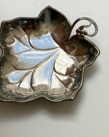 Silver plated leaf bowl - NEROLI