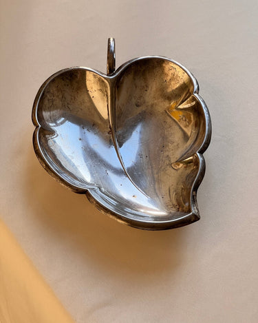 Silver plated leaf dish - NEROLI