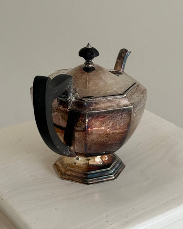 Silver plated teapot - NEROLI