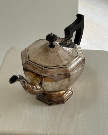 Silver plated teapot - NEROLI