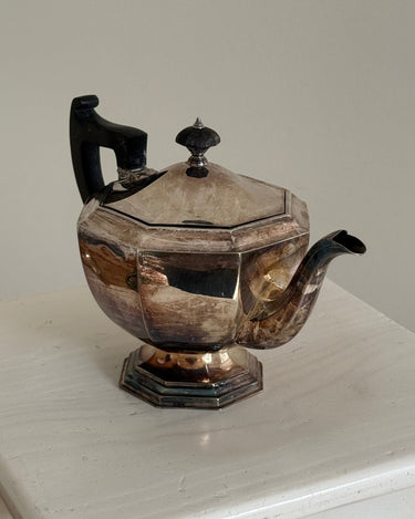 Silver plated teapot - NEROLI