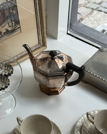 Silver plated teapot - NEROLI