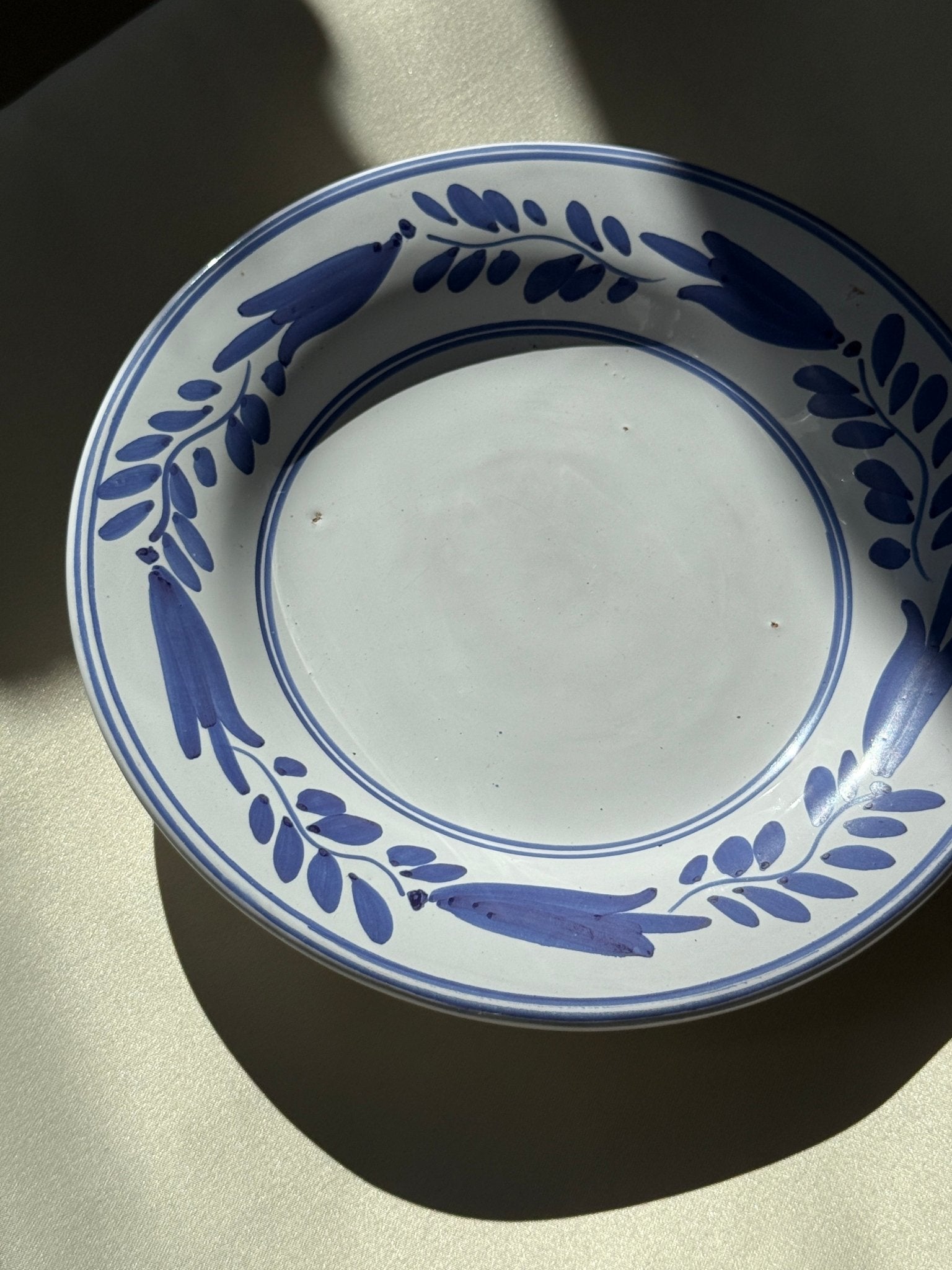 Spanish wall plate - NEROLI