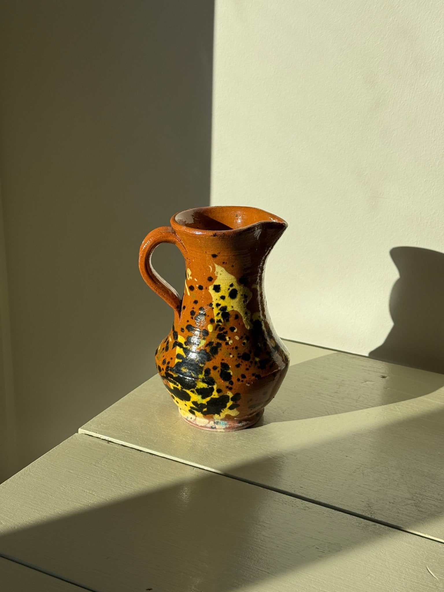 Speckled pitcher - NEROLI