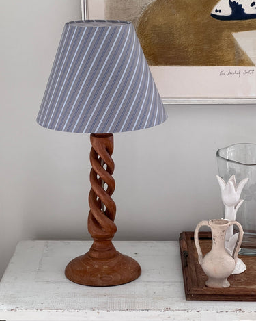 Sugar - twisted table lamp - NEROLI