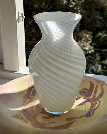 Swirl glass vase - NEROLI