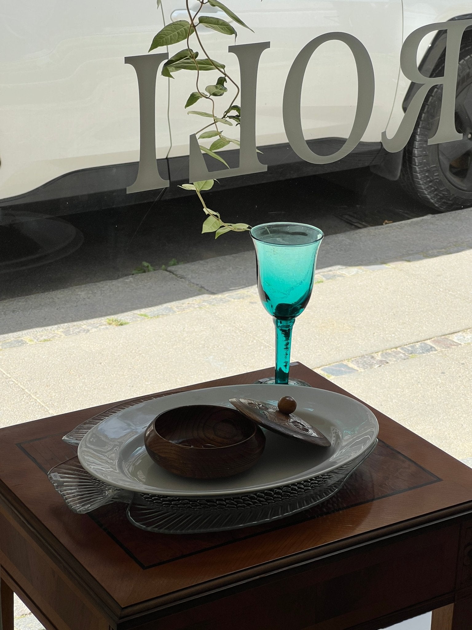 Tall glass vase - NEROLI