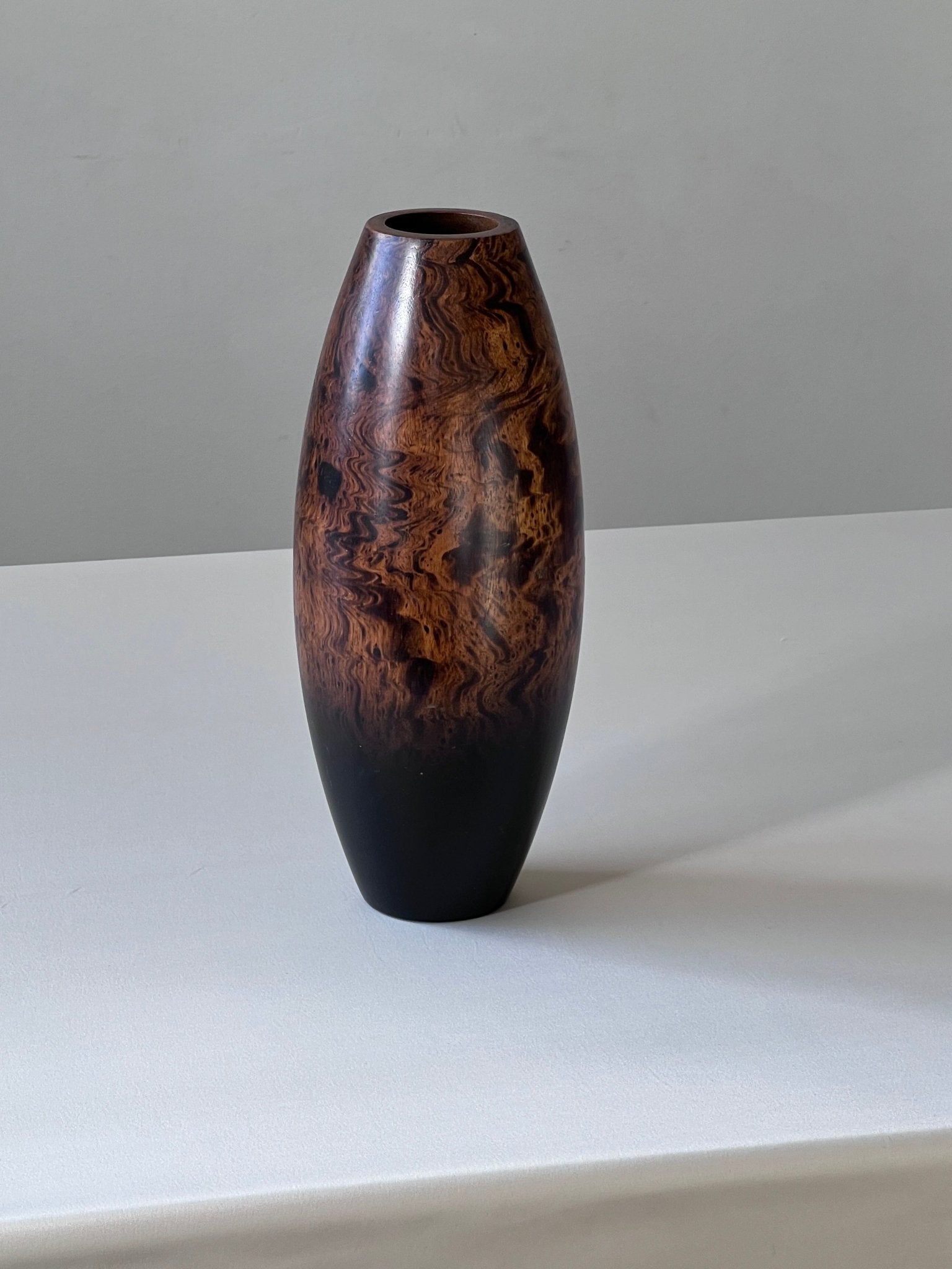 Tall wooden vase - NEROLI