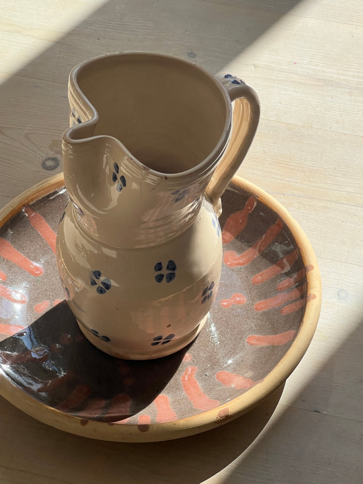 Terracotta platter - NEROLI