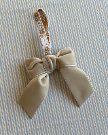 Velvet bow - NEROLI