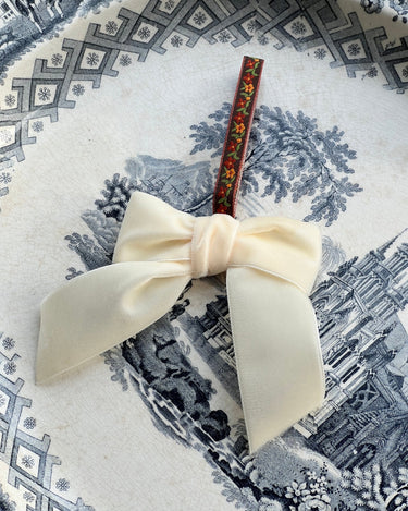 Velvet bow - NEROLI