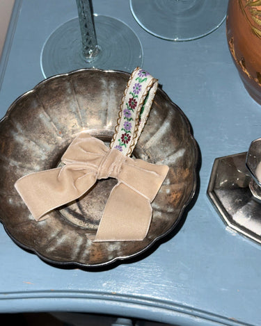 Velvet bow - NEROLI